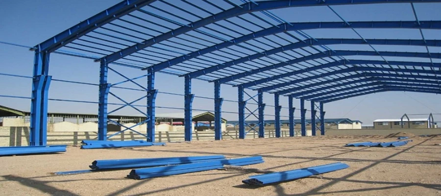 مهم‌ترین فاکتورها در تعیین قیمت هر متر مربع ساخت سوله